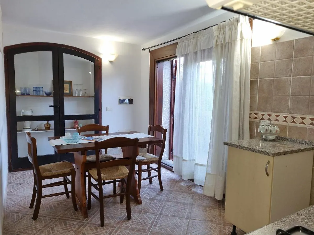 Apartment *Appartamento Con Ampia Veranda Vicino Al Mare * Loiri Porto San Paolo