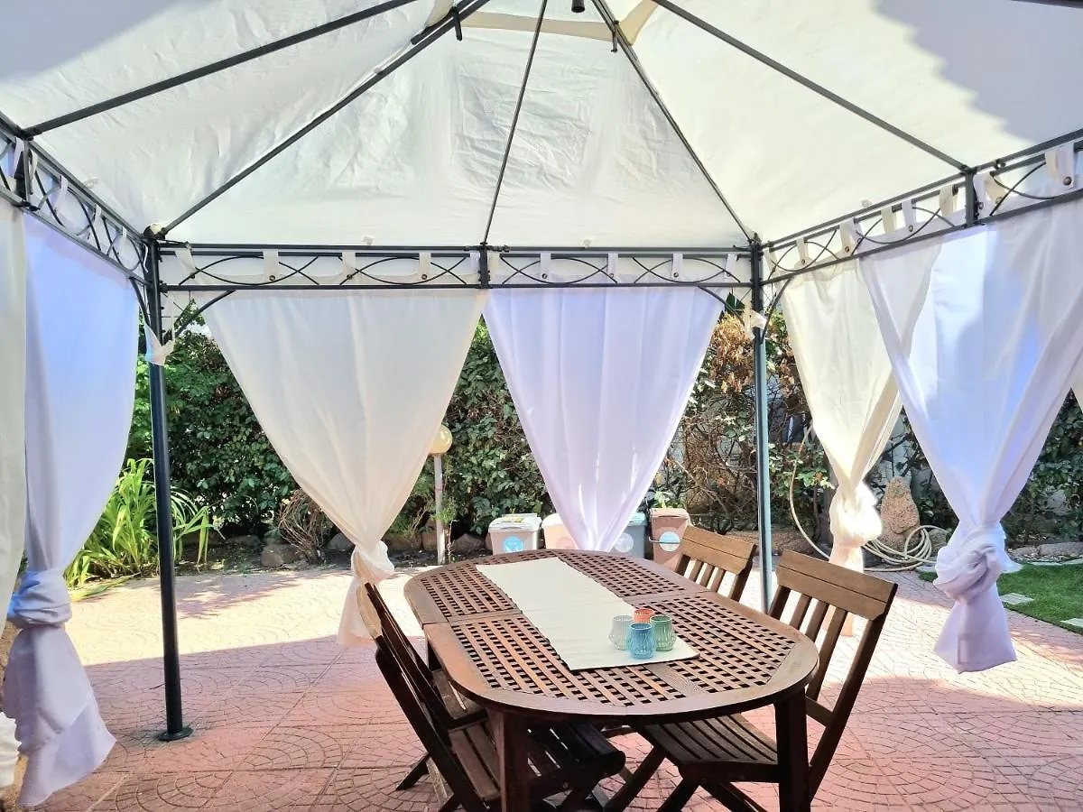 Apartment *Appartamento Con Ampia Veranda Vicino Al Mare * Loiri Porto San Paolo Italien